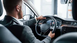 С осени во Владимирской области вырастут госпошлины для автовладельцев