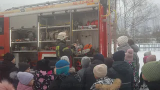 В Гусь-Хрустальном сотрудники МЧС посодействовали школьникам в подготовке к олимпиаде по ОБЖ