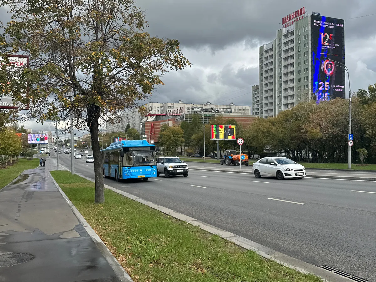 Наезд одним колесом на сплошную линию разметки – лишение прав или нет? Верховный суд поставил точку