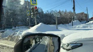 «Чкалова стала односторонней?»: рязанцы жалуются на опасную парковку у площади Победы