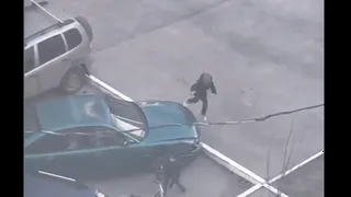 Уж лучше бы компьютеры: в Рязани дети попытались разбить машину