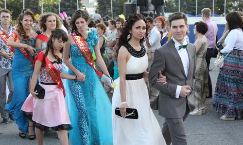 Проведение выпускных балов в Татарстане могут запретить