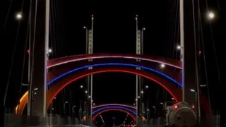 На мосту через Оку появился электрический триколор