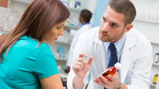 В аптеках запретят навязывать лекарства