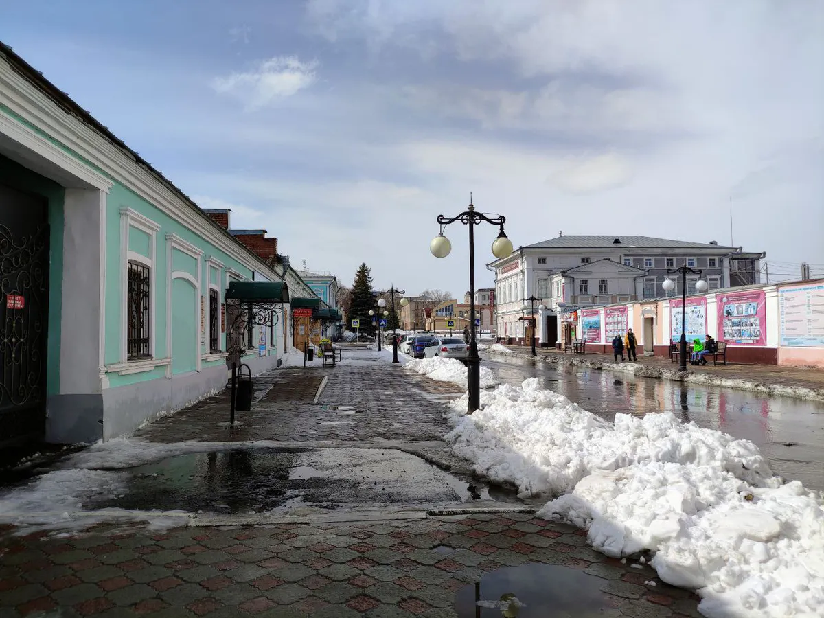 В Елабуге отреставрируют надгробия татарских купцов и мурз XIX века