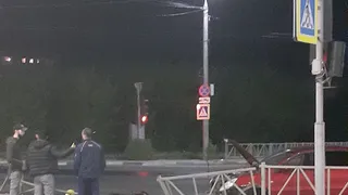 Сломал ограждение: на улице Зубковой произошла авария