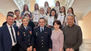 Скоро во Владимире разместят новые плакаты по противодействию мошенникам