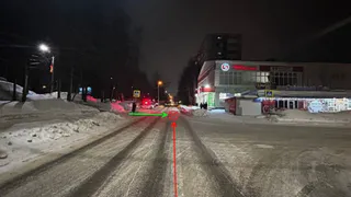 В Сыктывкаре автомобиль на буксире сбил пешехода