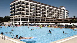 Забудьте про Турцию: найден лучший пляжный курорт, где море теплее, а отдых намного дешевле, чем в Сочи - новый хит