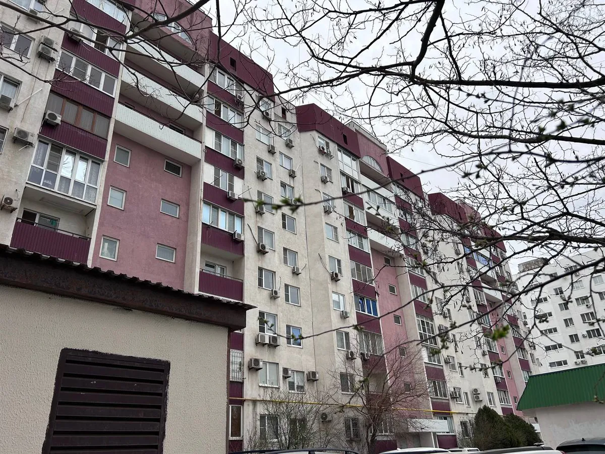 Минстрой напомнил, что еще "управляшка" обязана менять бесплатно жильцам помимо радиаторов