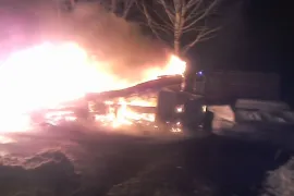 В Рязанской области сгорели баня и «девятка»