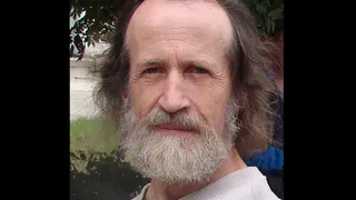 Указом Президента мстёрский миниатюрист удостоен звания заслуженного художника России