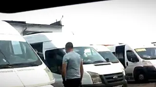 "Грязь и вонь": рязанцы жалуются на конечную остановку 62 и 77 маршруток