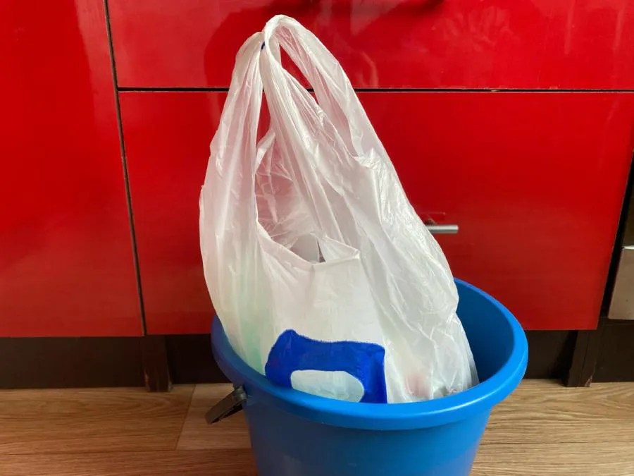 Приметы и запреты на 23 января: мусор из дома лучше не выносить