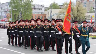 Во Владимире прошли митинг и военный парад в честь 80-летия Победы