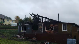 В Коми огонь лишил сельчан крыши над головой: людей спасли, дом нет