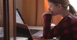 Вот до чего они вашего ребенка довели!