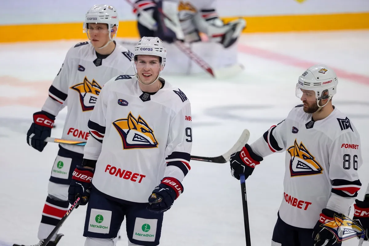 «Металлург» победил «Витязь» в напряженном матче