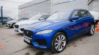 В Рязани проверили на прочность новенькие Jaguar и Land Rover