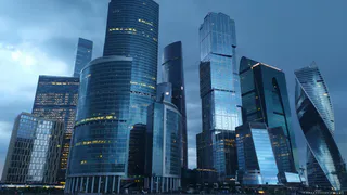 Куда надо ехать, чтобы заработать: назван список городов России с самой высокой зарплатой