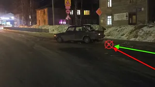 В Коми прогулка по дороге закончилась для женщины тяжелыми травмами