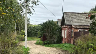 Проезд по ямочной дороге в деревне Суздальского района был невозможен