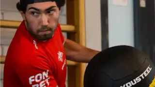 Дерек Барака в восторге от Магнитогорска: легионер "Металлурга" готов бороться за Кубок Гагарина