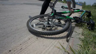 Рязанский велосипедист сбил 10-летнюю девочку на самокате