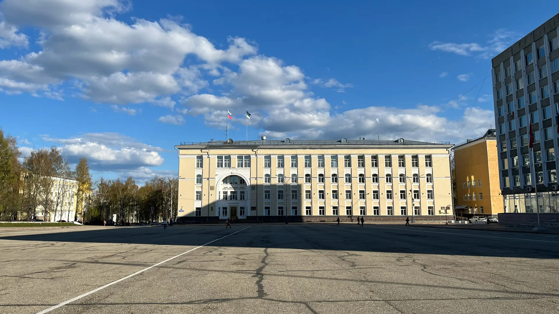 Ростислав Гольдштейн отметил вклад бизнесменов в развитие экономики Коми