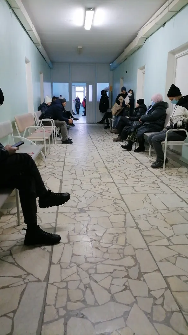 «Приём граждан с температурой осуществляет только один кабинет»