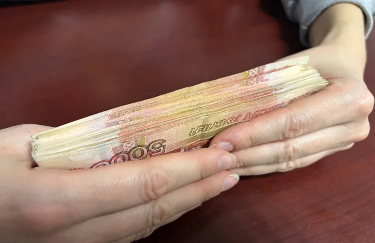 Во Владимире повар через суд добился 700 тысяч рублей компенсации за травму руки