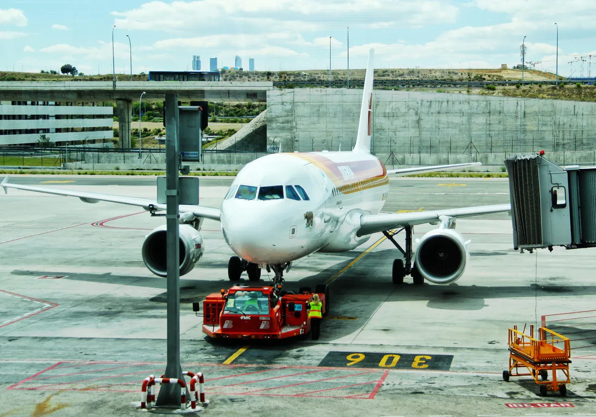 Пензенский аэропорт выполняет рейсы в Москву несмотря на атаки БПЛА