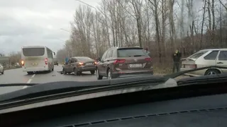 Утром 7 ноября на Ряжском шоссе в Рязани произошло серьезное ДТП