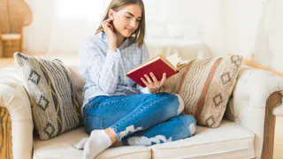 Любой книгоман обязан прочитать эти романы к 30 годам - ловушка для чувств