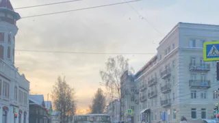 В столице Коми ПАЗ столкнулся с иномаркой