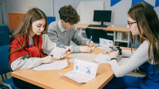 Для владимирских школьников и студентов создадут программу карьерного развития