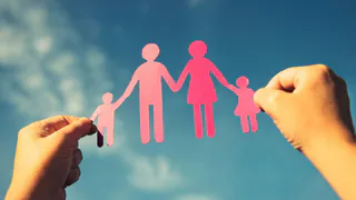 Путин подписал закон о компенсации ипотеки многодетным семьям