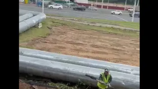 На склоне у Красного креста приступили к озеленению