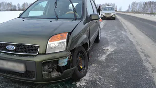 Снегурочка в пути: ехала на праздник, а попала в ДТП