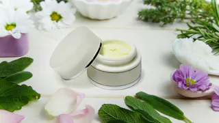 Топ лучших кремов против морщин: стоят совсем не дорого, а эффект как от ботокса - рассказали эксперты Роскачества