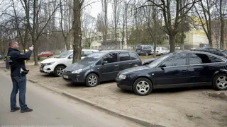 С начала 2023 года 4444 рязанца оштрафованы за парковку на газонах