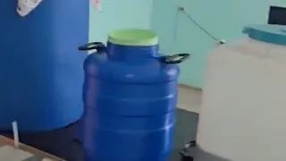 В Челябинской области полицейские пресекли нелегальное производство алкоголя в частном доме