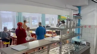 В Аликовском районе ученики школы попали в больницу с симптомами отравления