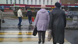 Теперь это запрещено. Пенсионеров, доживших до 70 лет, ждет приятный сюрприз с 20 октября