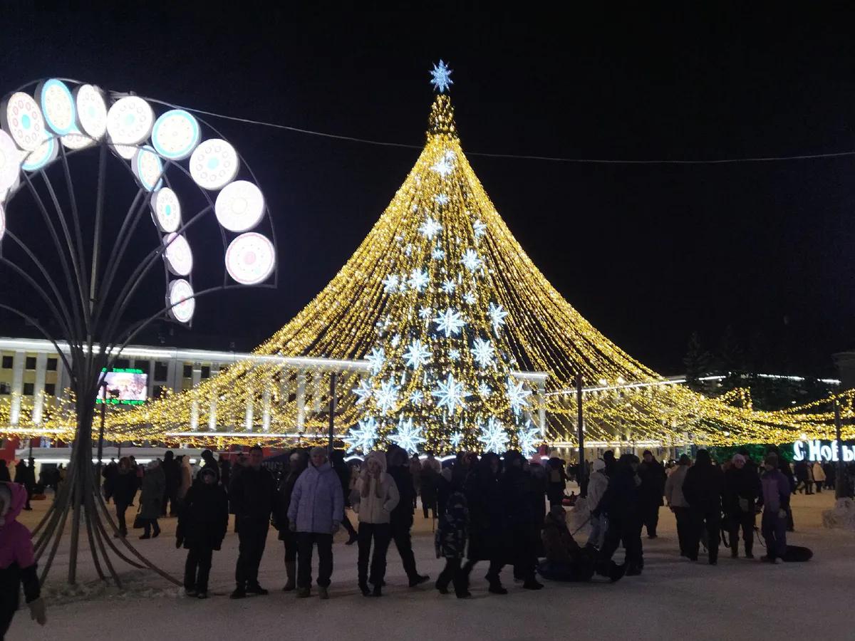 На татарстанскую и Кремлёвскую ёлки допустят только вакцинированных детей