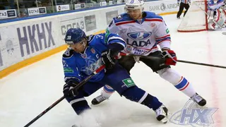 В борьбе за плей-офф: «Нефтехимик» обыграл «Ладу» в серии буллитов