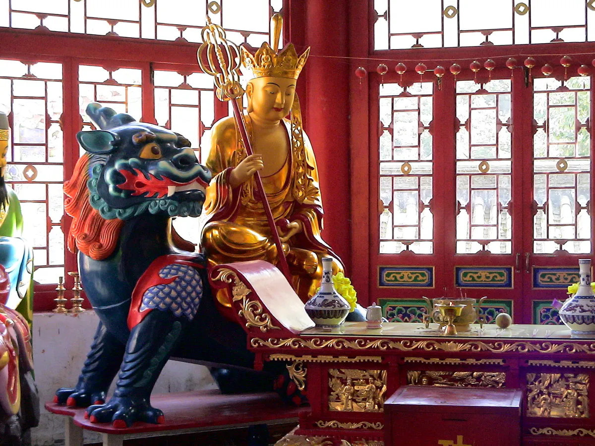 «Заставляй себя быть живым»: китайская мудрость долголетия, которая не всегда находит отражение в литературе