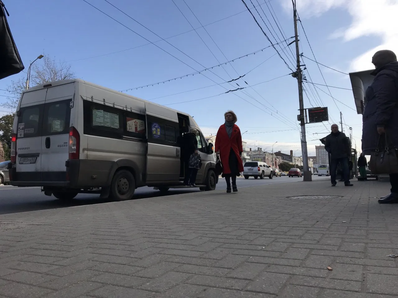 Водитель маршрутки высадил ветерана труда из-за "проблем с проездным"