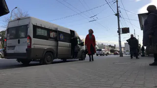 Водитель маршрутки высадил ветерана труда из-за "проблем с проездным"