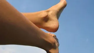 Врачи рассказали, почему хрустят суставы и чем это может быть опасно